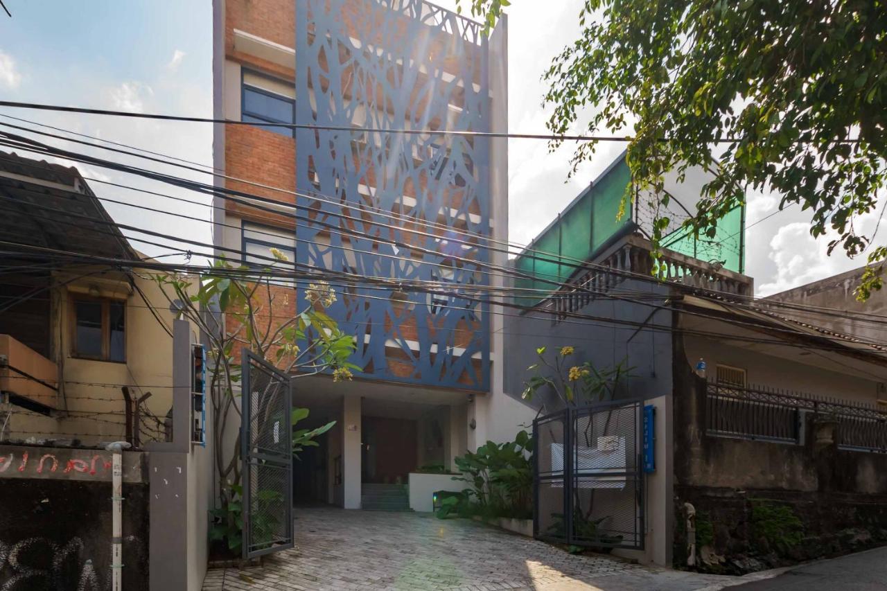 Reddoorz Plus Near Radio Dalam 3 Jakarta Kültér fotó